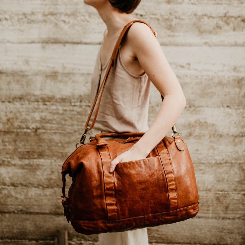 Lake Leather - Roland - Unisex Medium Leather Duffle Overnighter Bag