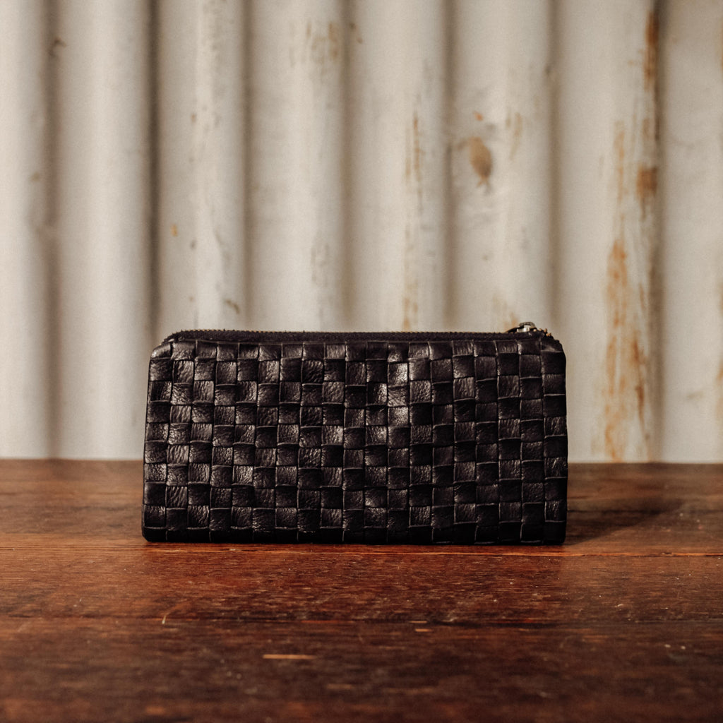 Pierre Cardin - Women's Rustic Leather Woven Purse - PC3124