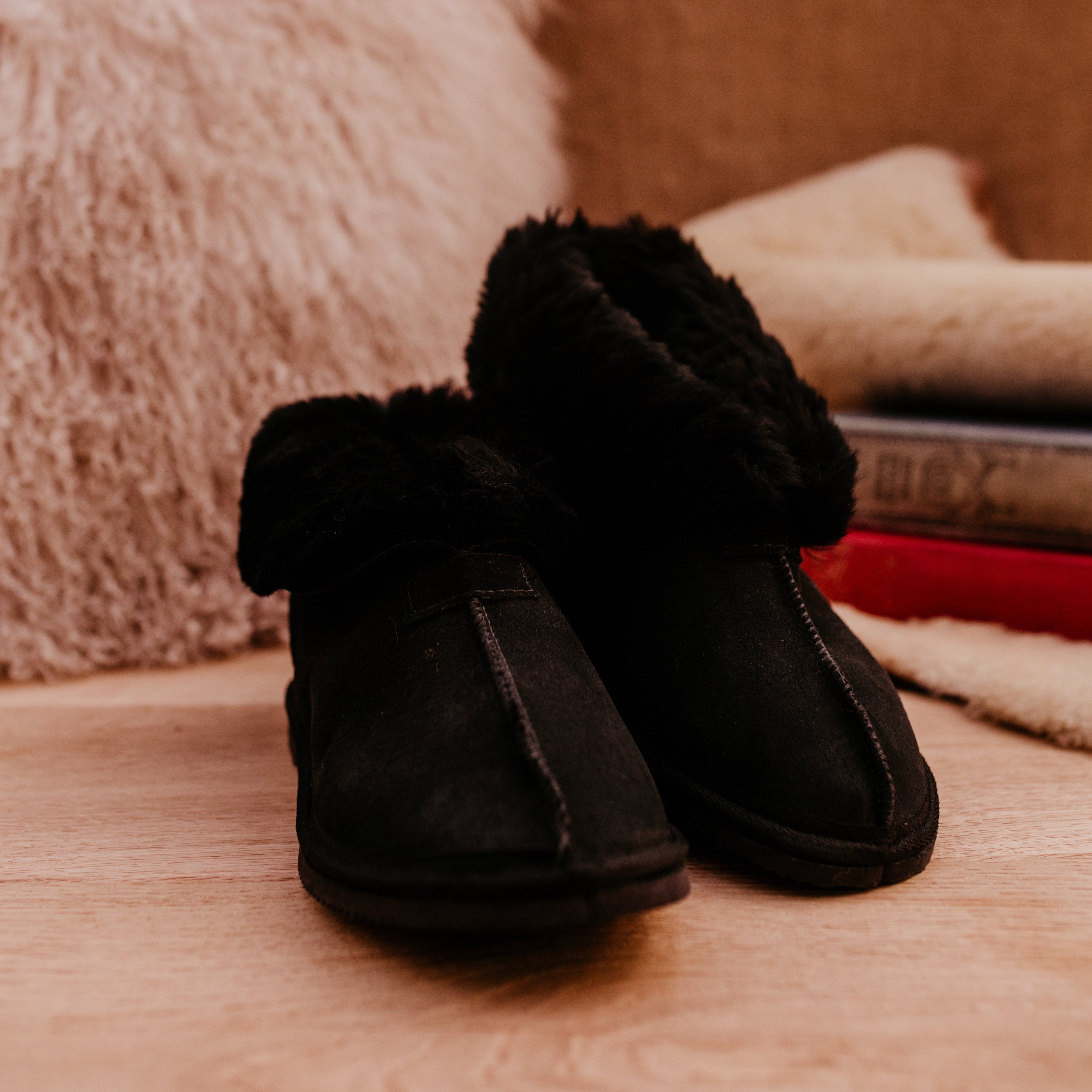 Tas Slipper Co - Flowerdale - Women’s Sheepskin Slipper