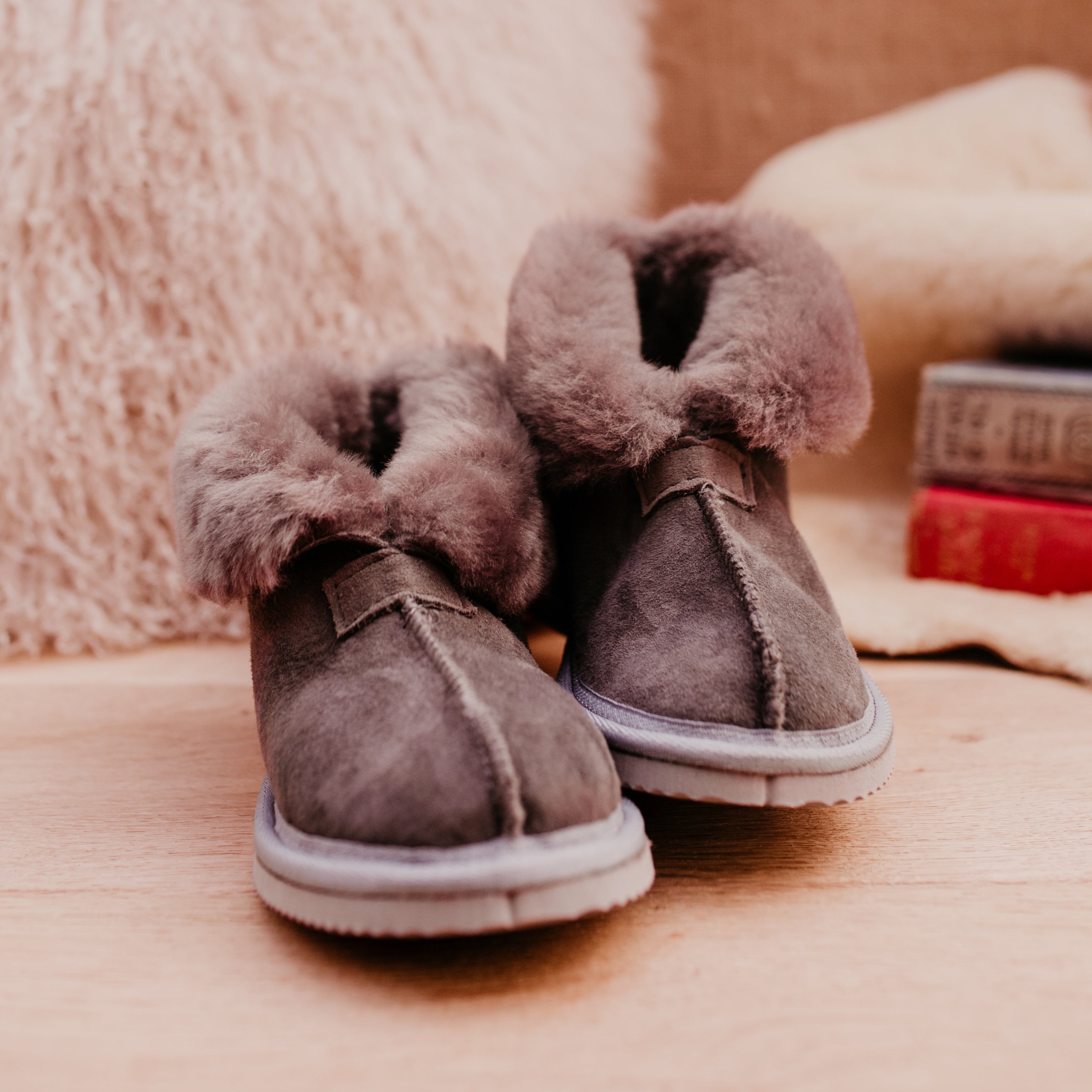 Tas Slipper Co - Flowerdale - Women’s Sheepskin Slipper