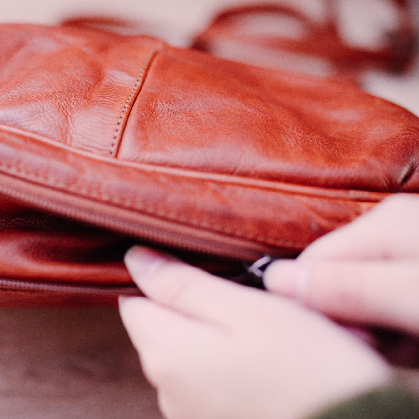 Lake Leather - Swansea - Women's Slouchy Leather Hobo Shoulder Bag