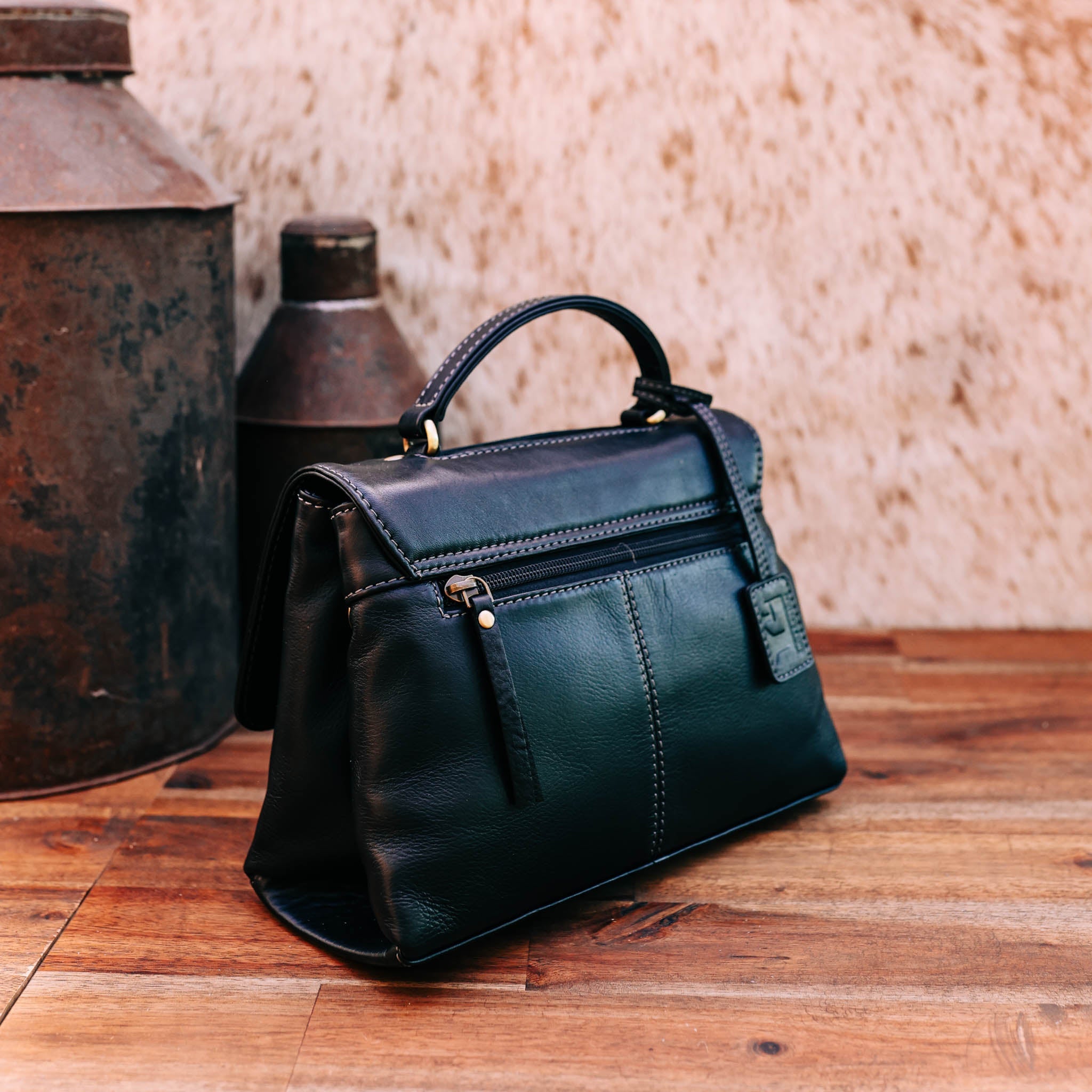 Lake Leather - Beechford - Women’s Classic Leather Handbag