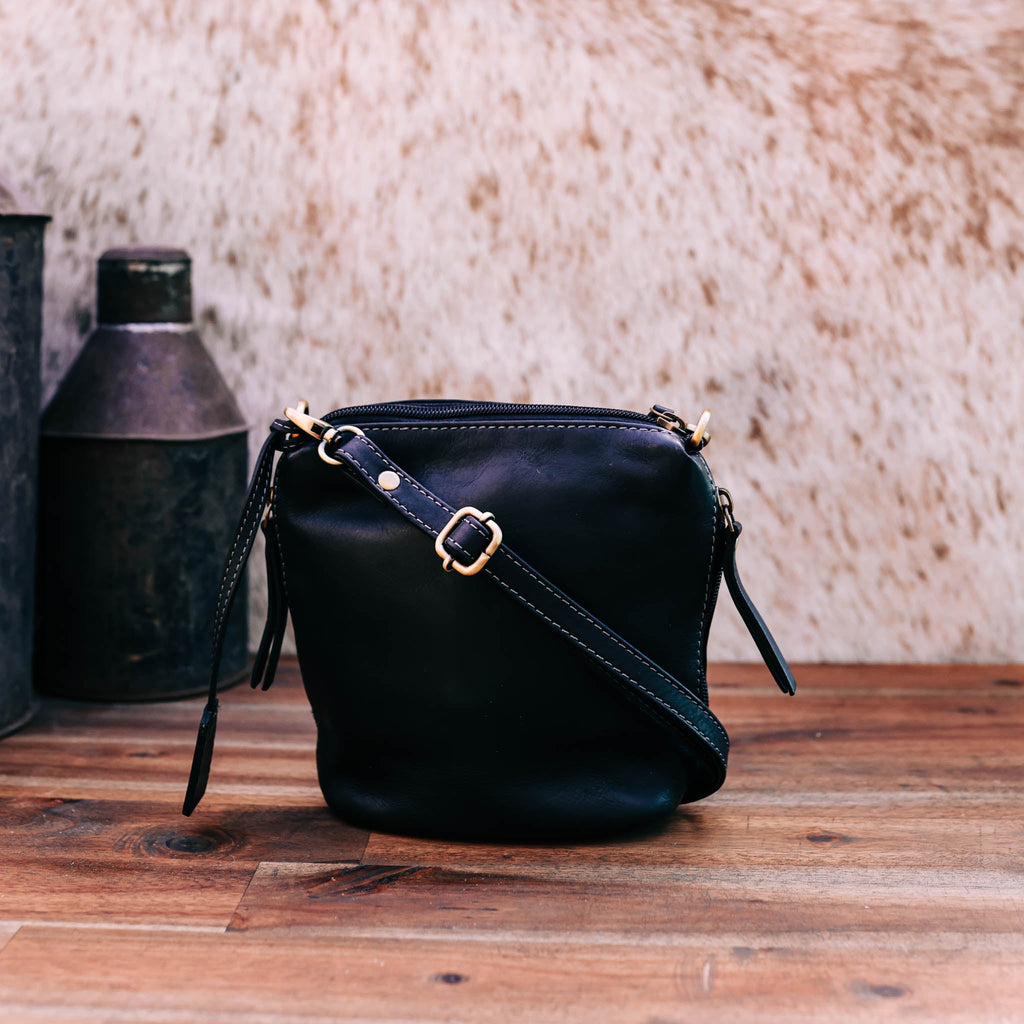 Lake Leather - Robbins - Small Crossbody Leather Bag