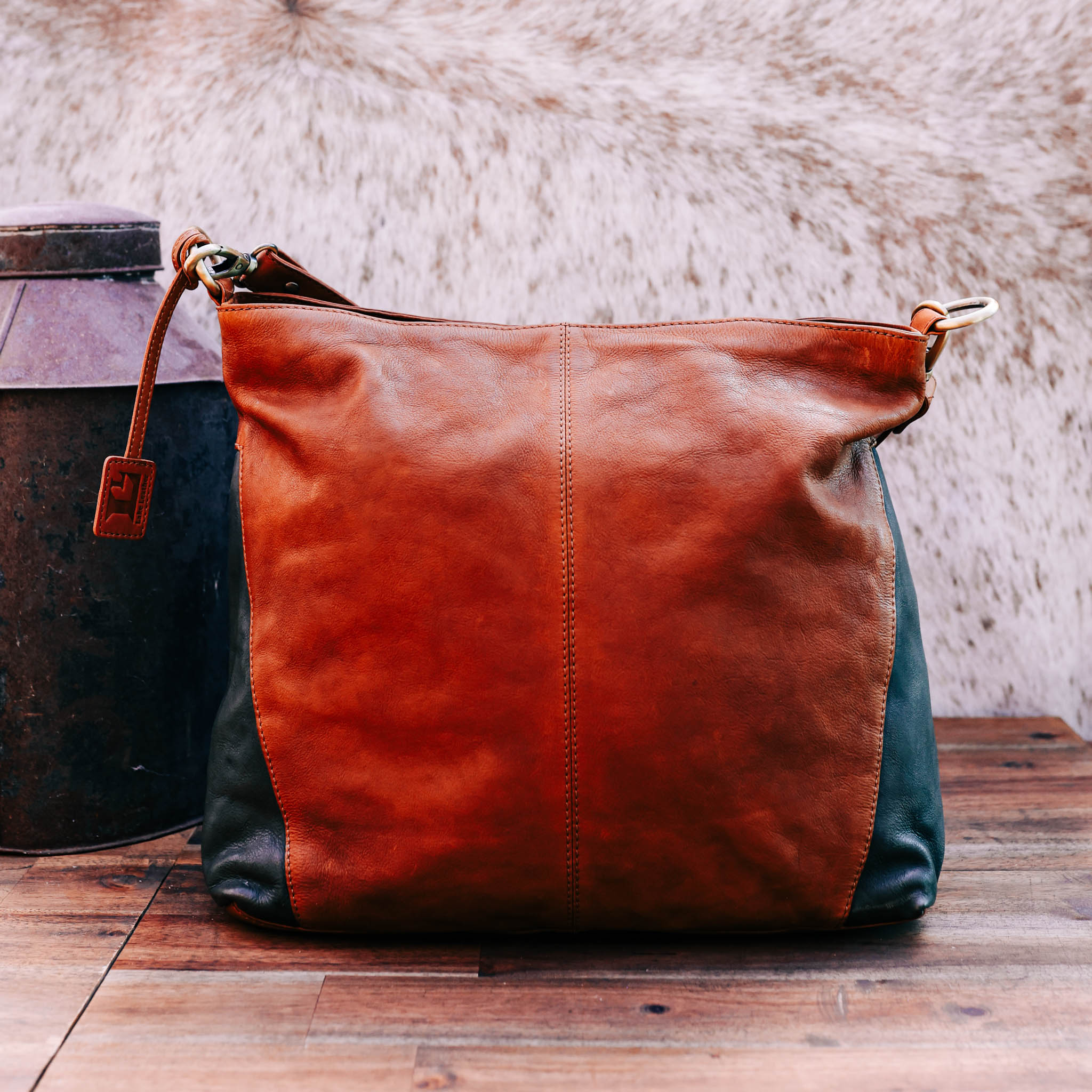 Lake Leather - Balfour - Large Contrast Tote