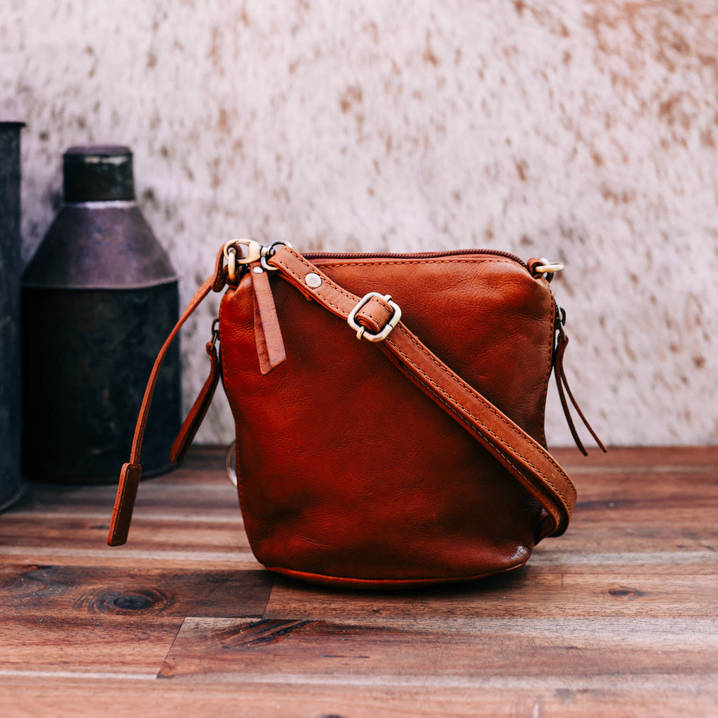 Lake Leather - Robbins - Small Crossbody Leather Bag