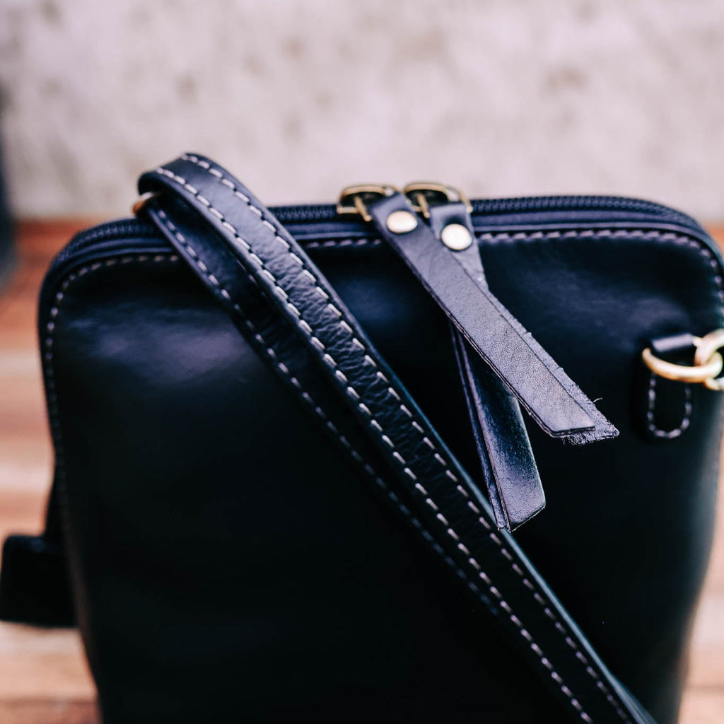 Lake Leather - Pilinger - Small Classic Italian Design Leather Bag