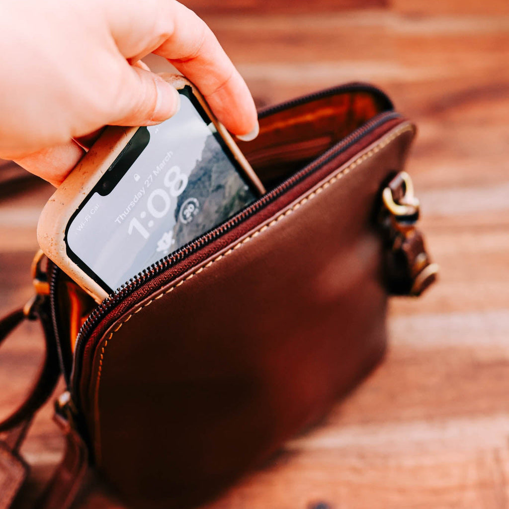 Lake Leather - Pilinger - Small Classic Italian Design Leather Bag