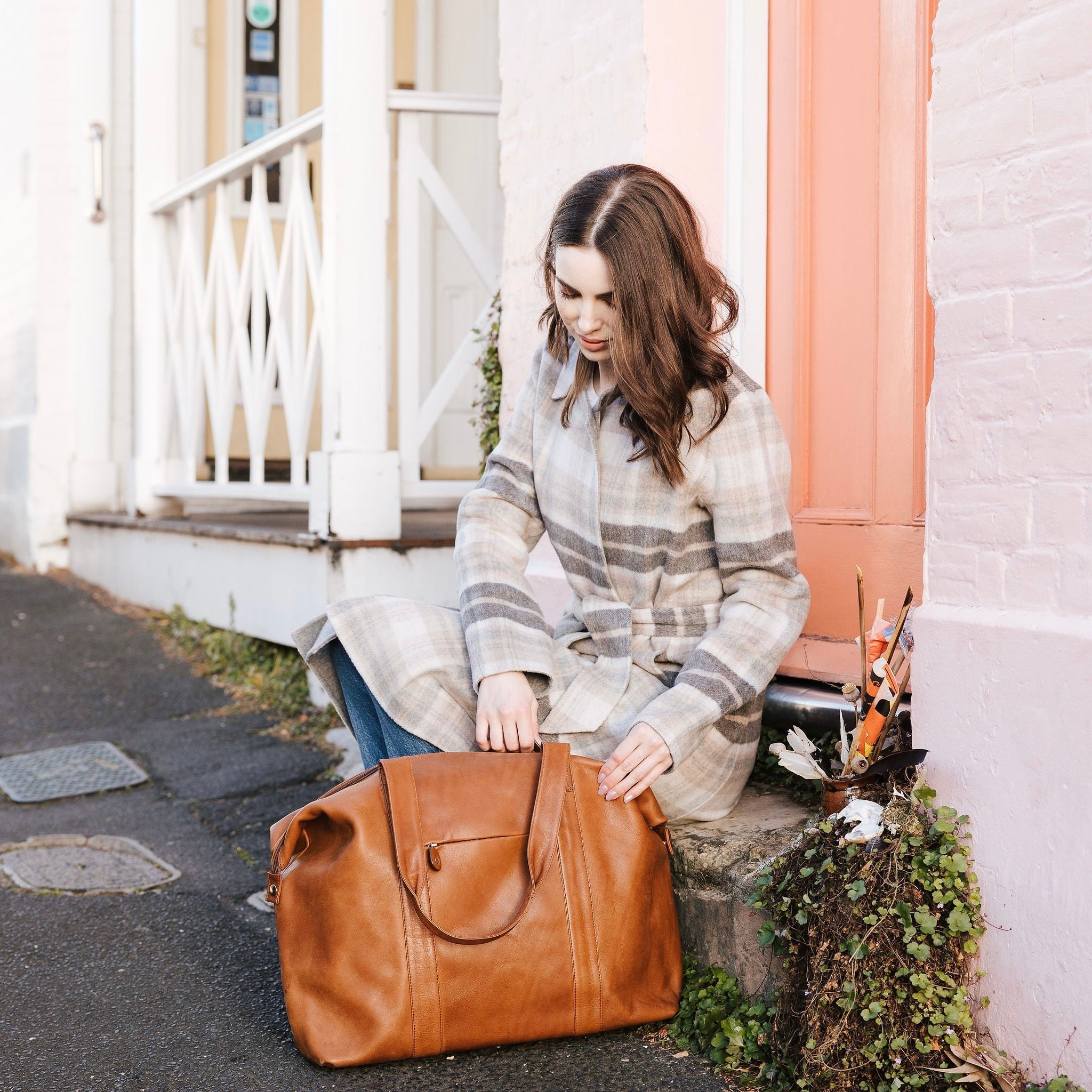 Henk Berg - Miriam - Unisex Travel Bag