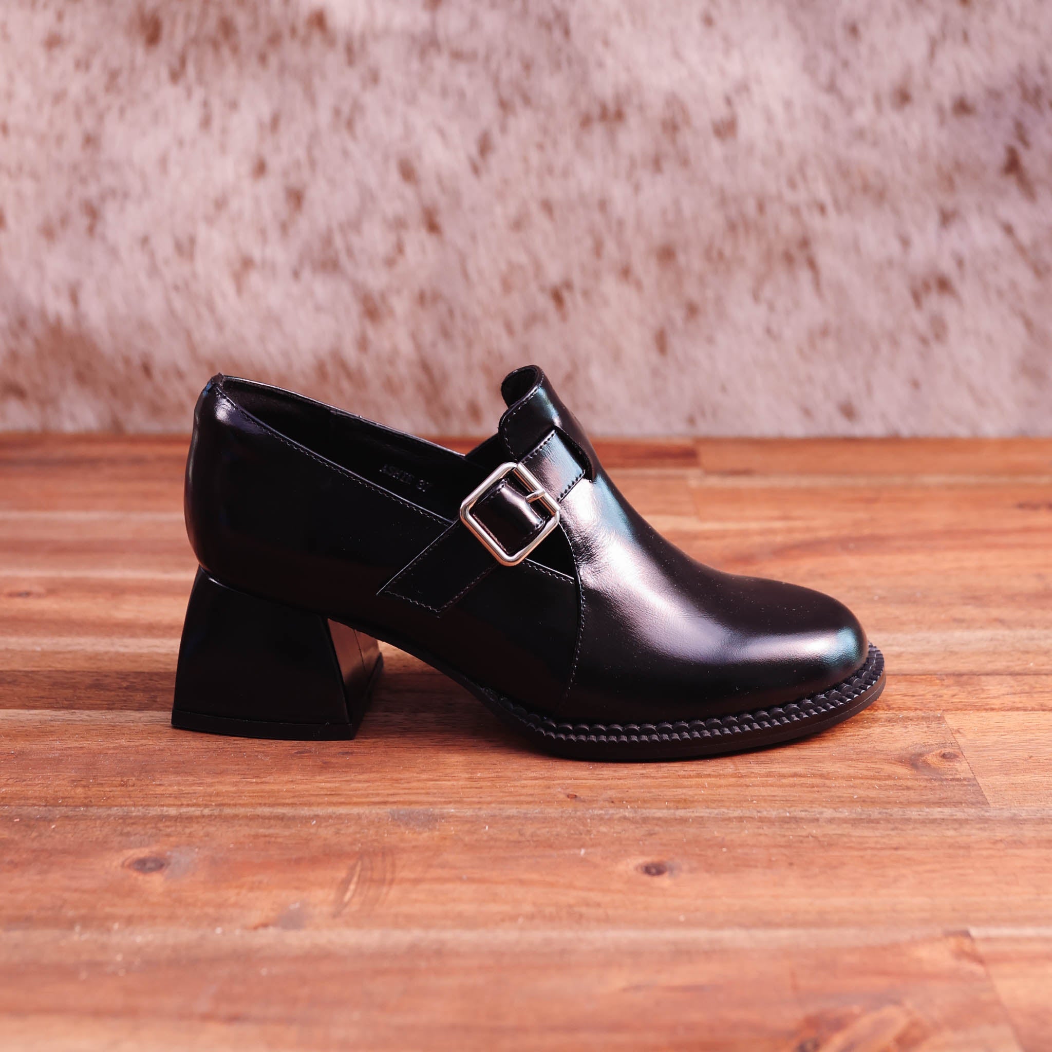 Isabella - Ashie - Women's Leather Shoe with High Heel