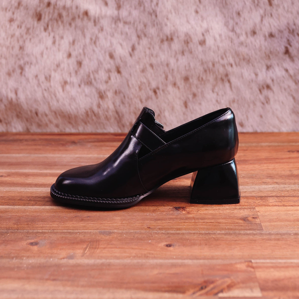 Isabella - Ashie - Women's Leather Shoe with High Heel