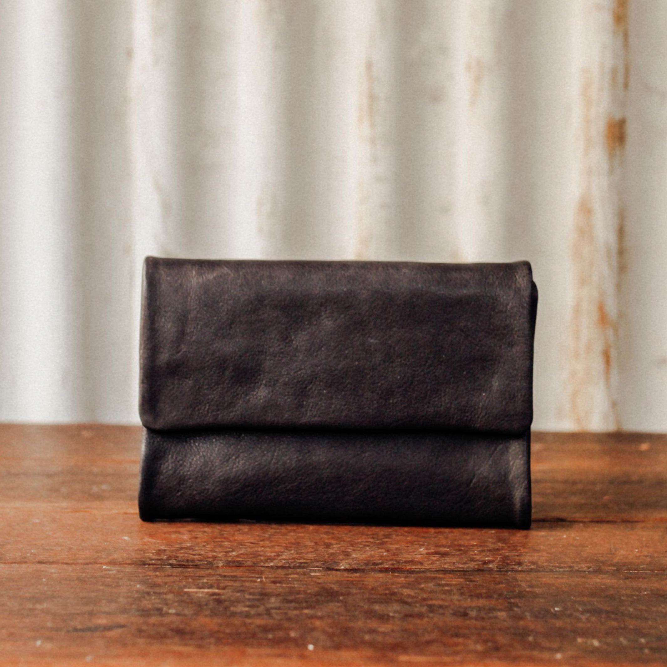 Lake Leather - Weetah - Women's Genuine Leather Purse