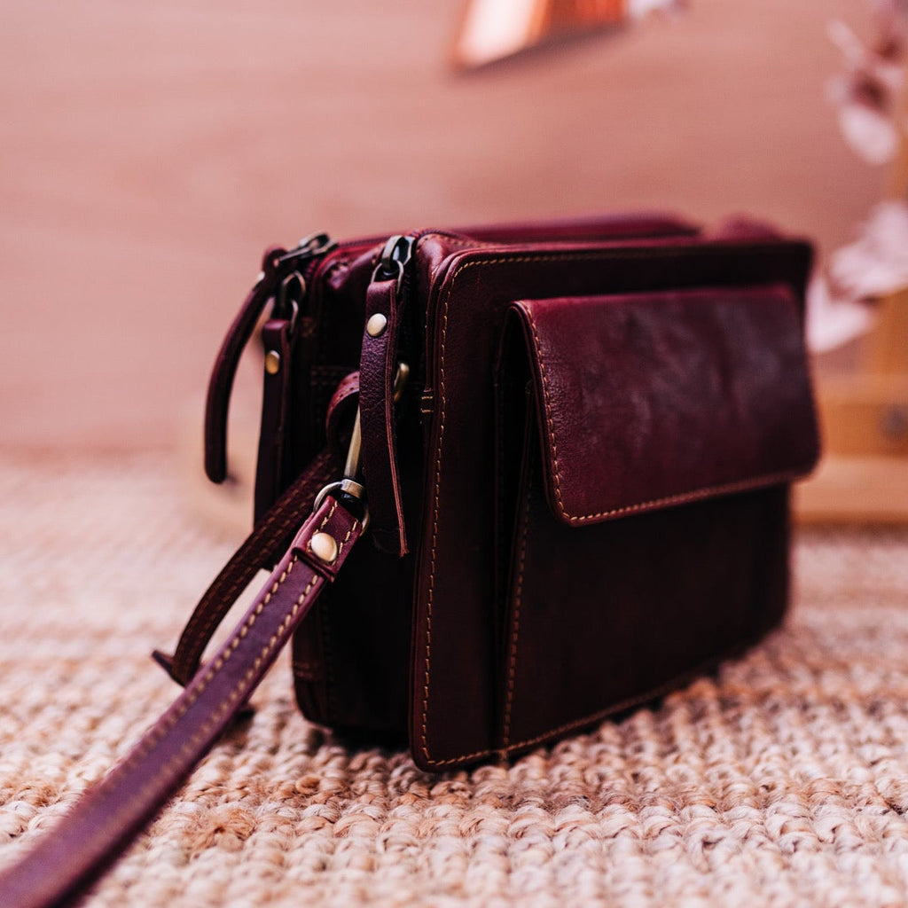 Lake Leather - Sidmouth - Men's 24 Card Cowhide Leather Organiser