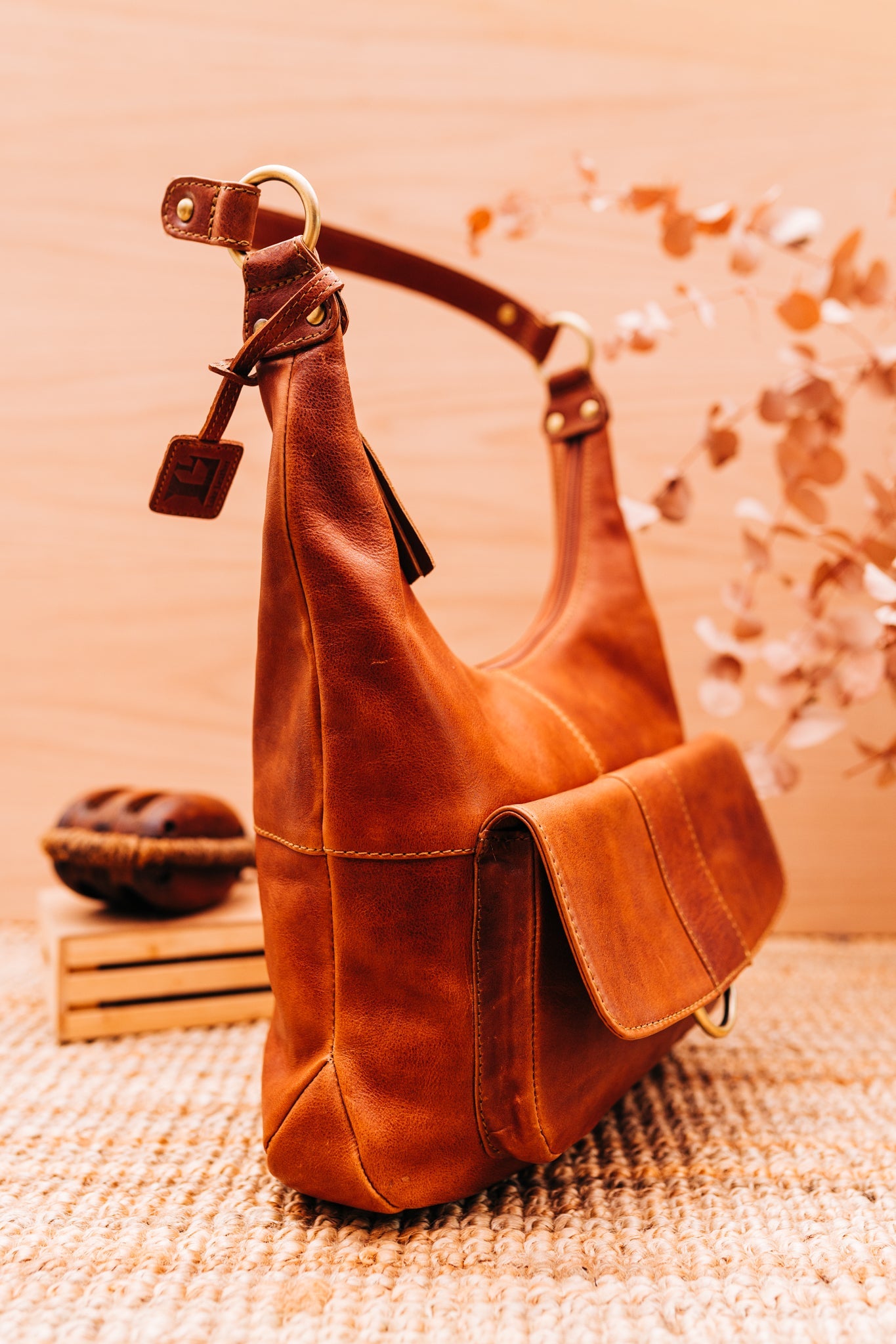 Lake Leather - Anson - Women's Large Leather Shoulder Bag