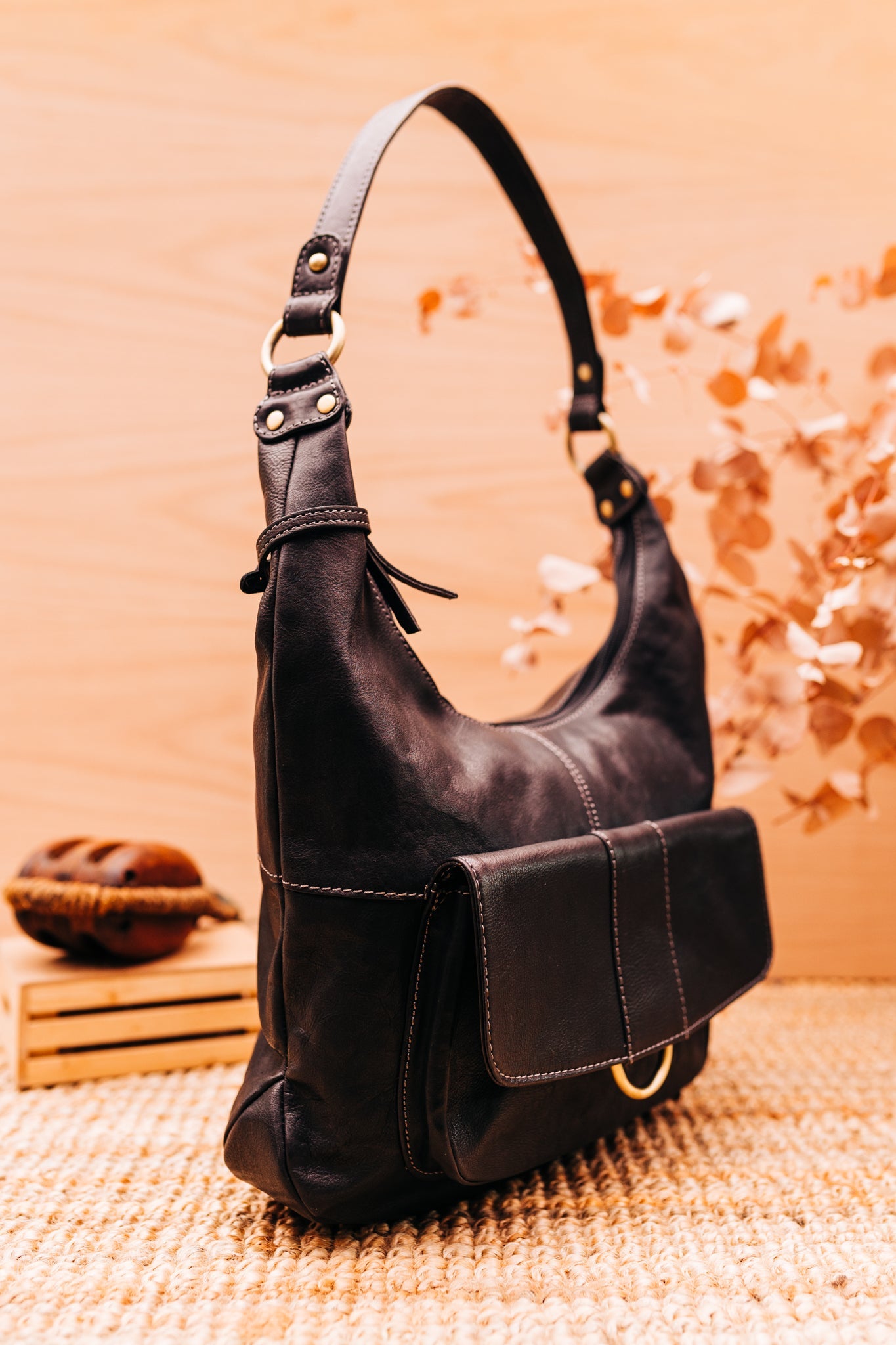 Lake Leather - Anson - Women's Large Leather Shoulder Bag