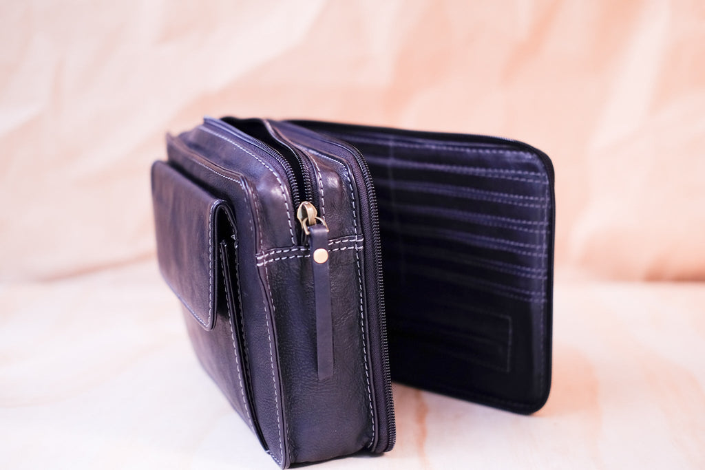 Lake Leather - Sidmouth - Men's 24 Card Cowhide Leather Organiser