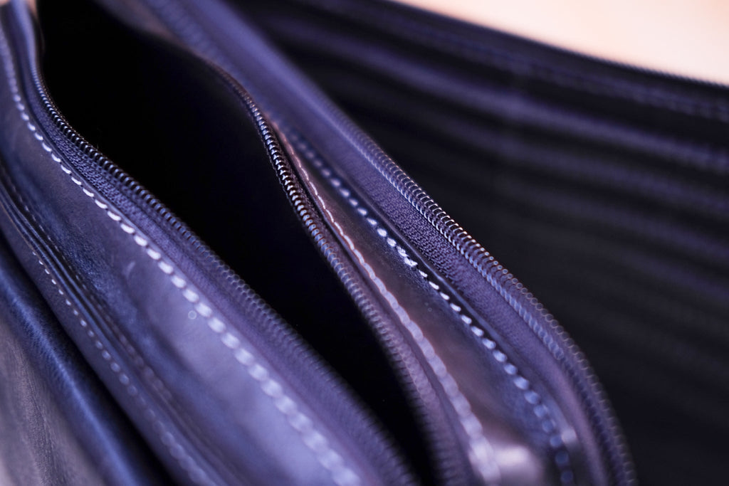 Lake Leather - Sidmouth - Men's 24 Card Cowhide Leather Organiser