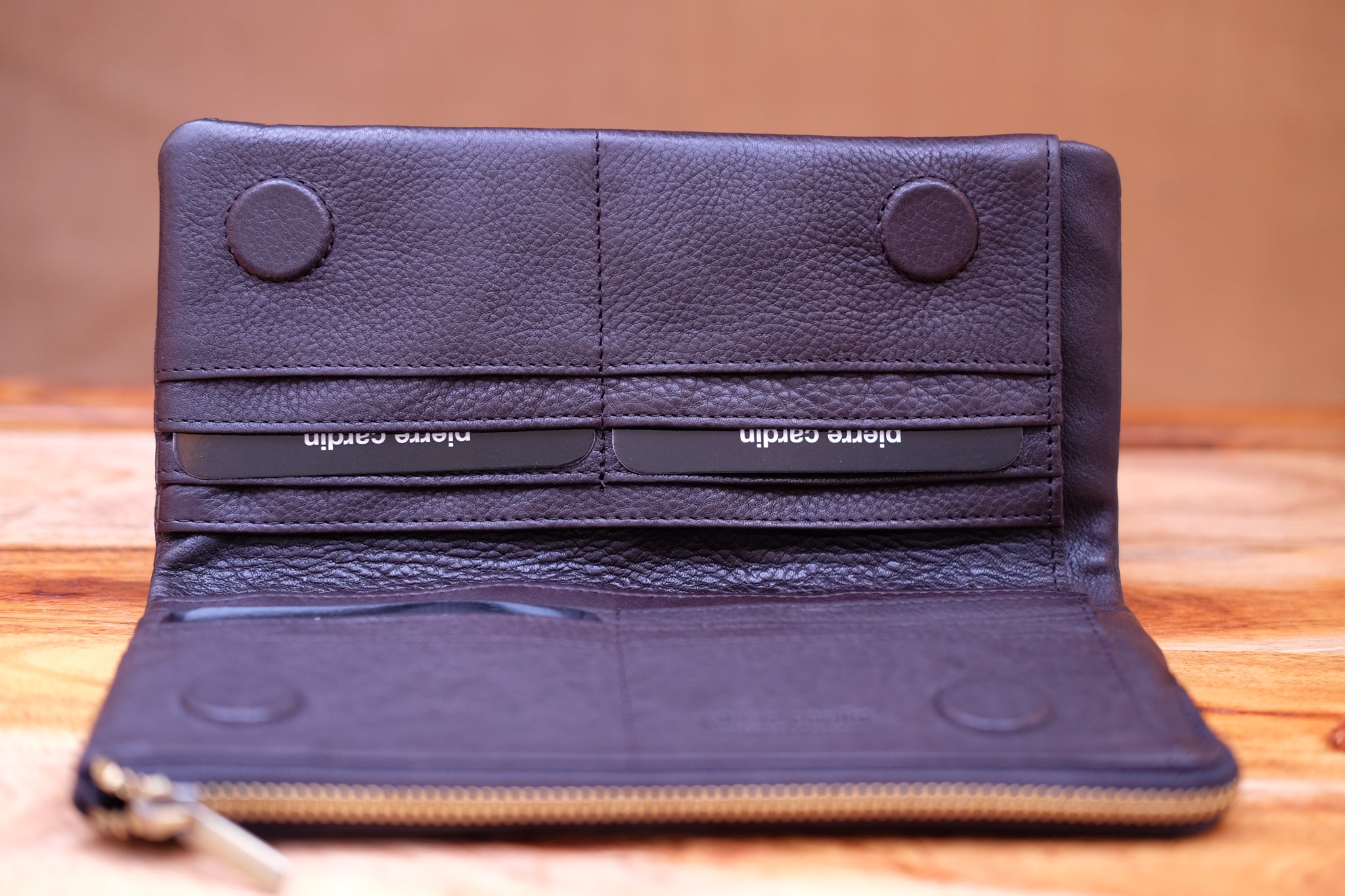 Pierre Cardin - Women's Rustic Leather Woven Purse - PC3124