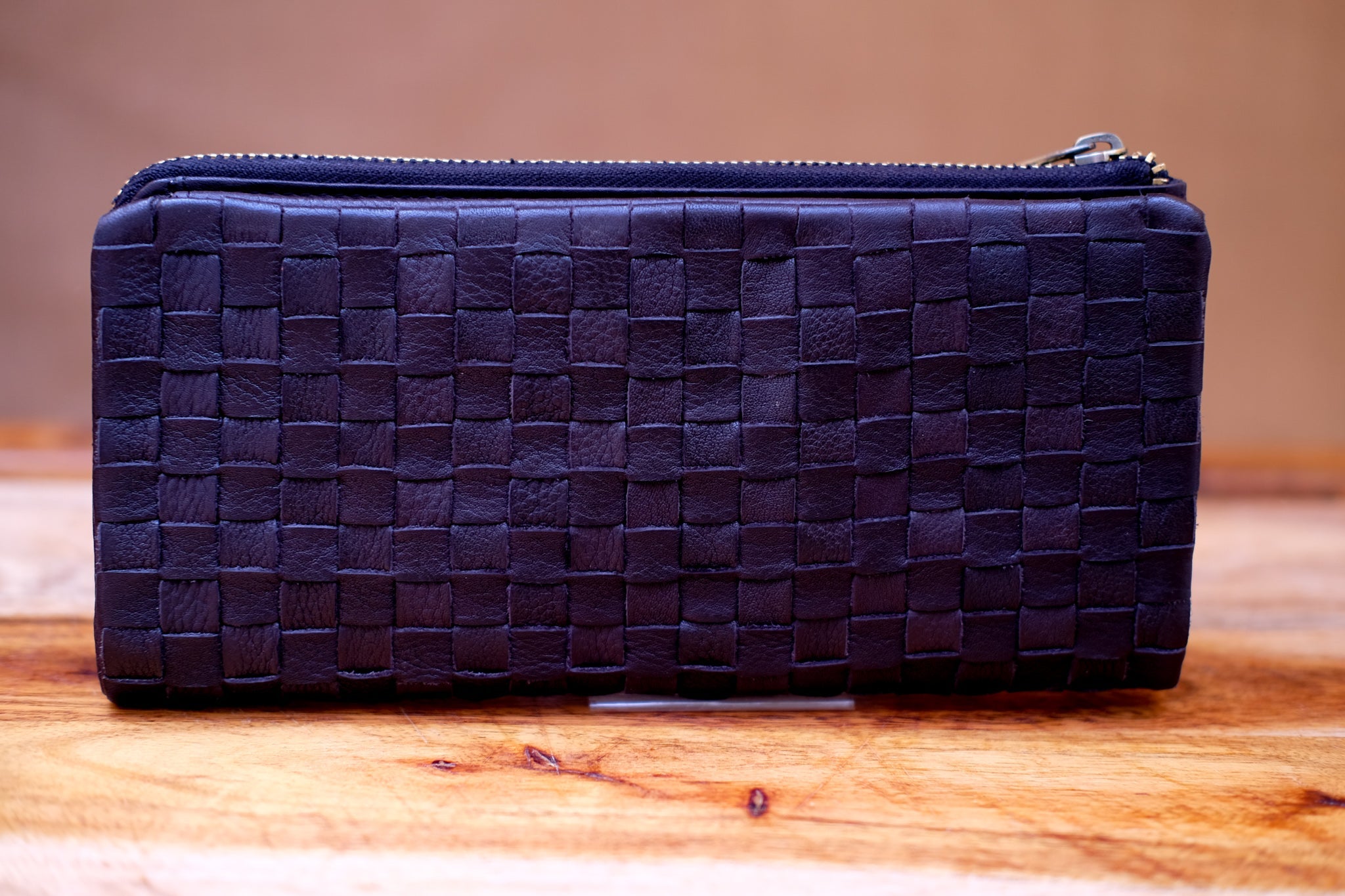 Pierre Cardin - Women's Rustic Leather Woven Purse - PC3124