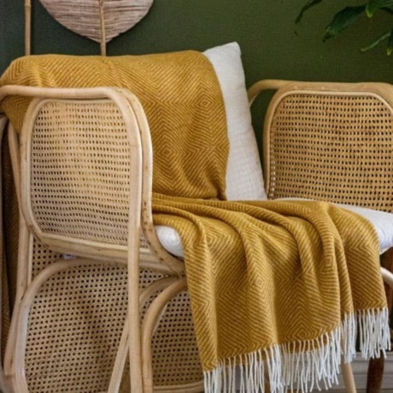 Codu Home - Hampton- Merino Blend Tasseled Blanket