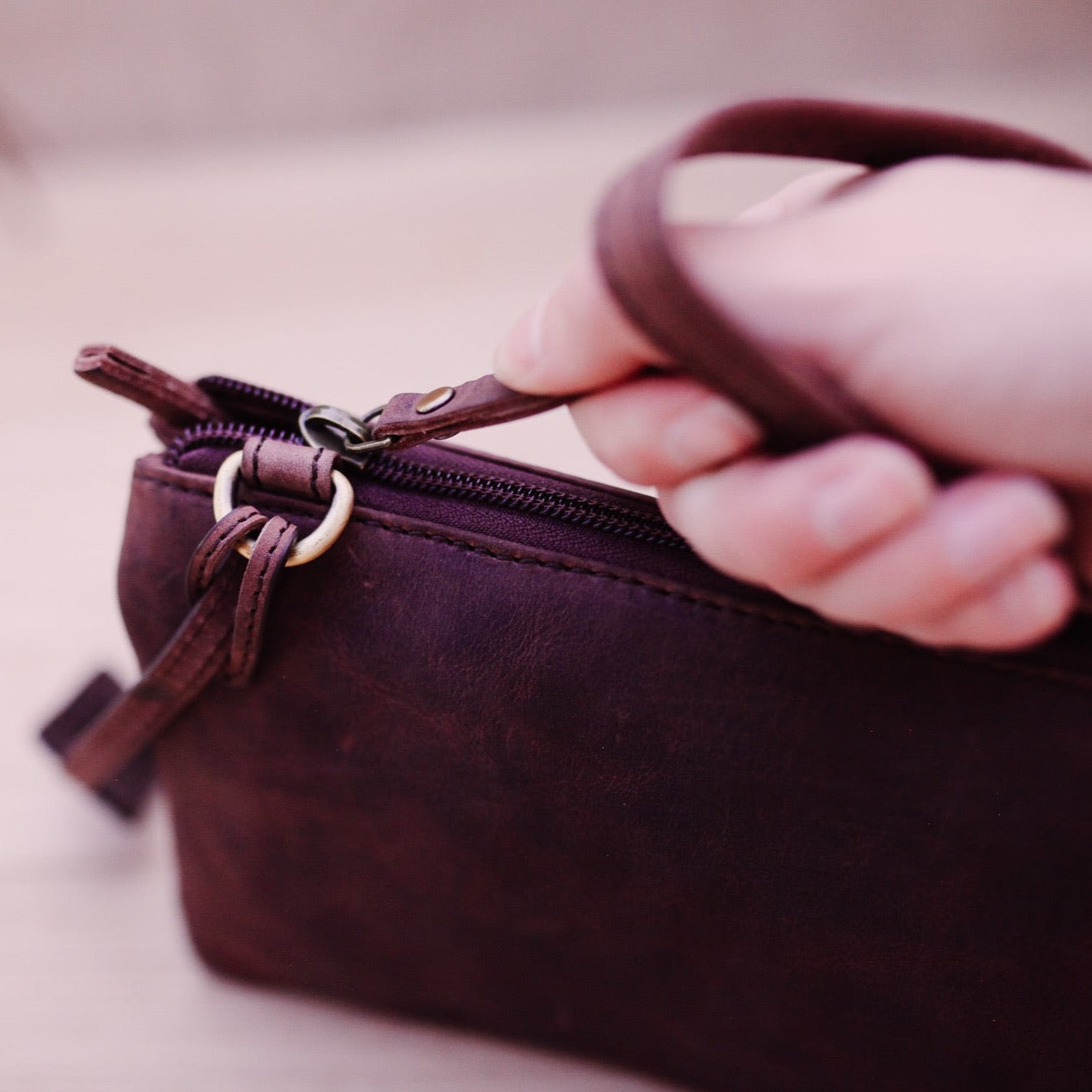 Lake Leather - New Norfolk- Women's Small Leather Crossbody Clutch