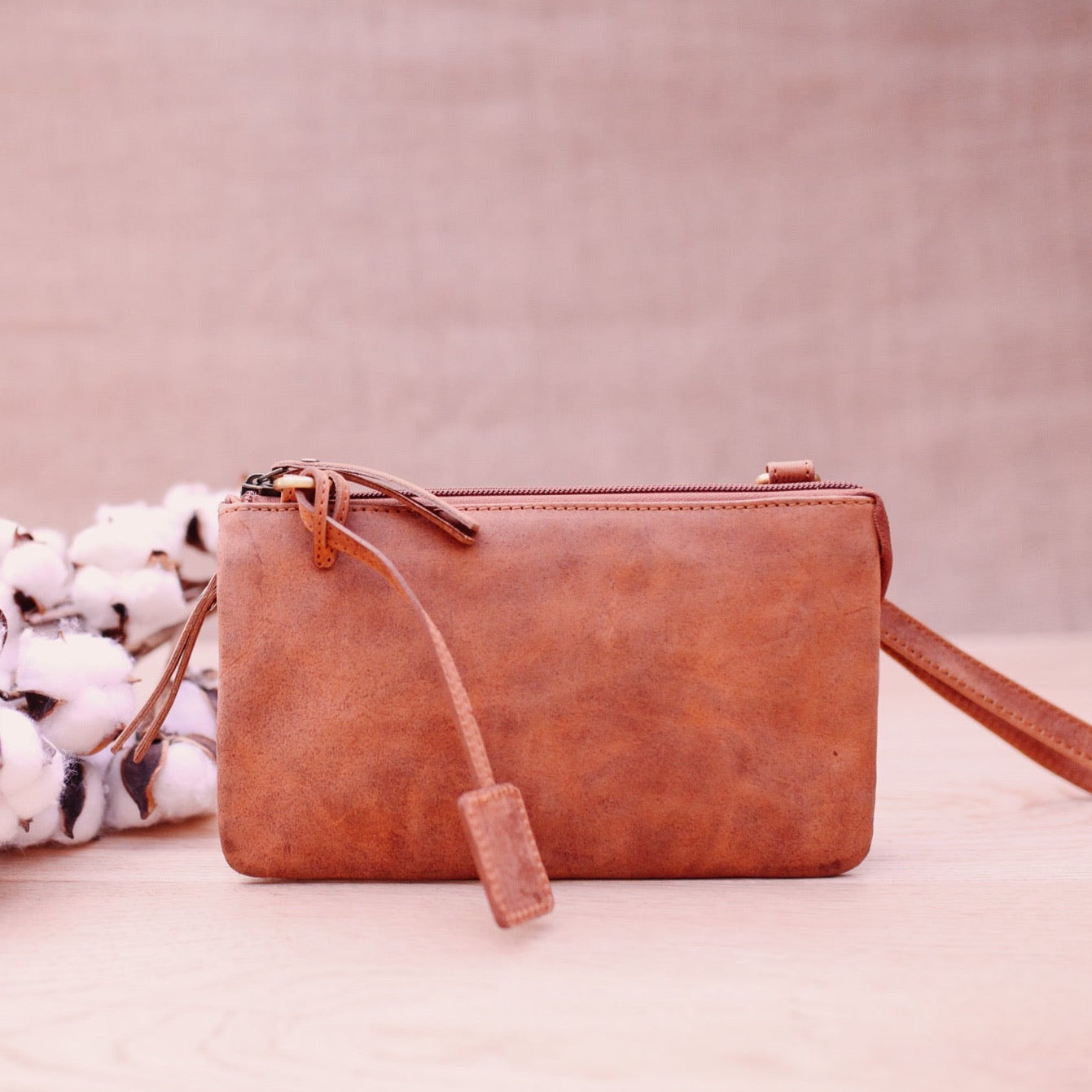 Lake Leather - New Norfolk- Women's Small Leather Crossbody Clutch