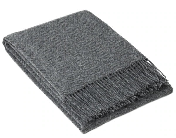 Codu Home - Hampton- Merino Blend Tasseled Blanket