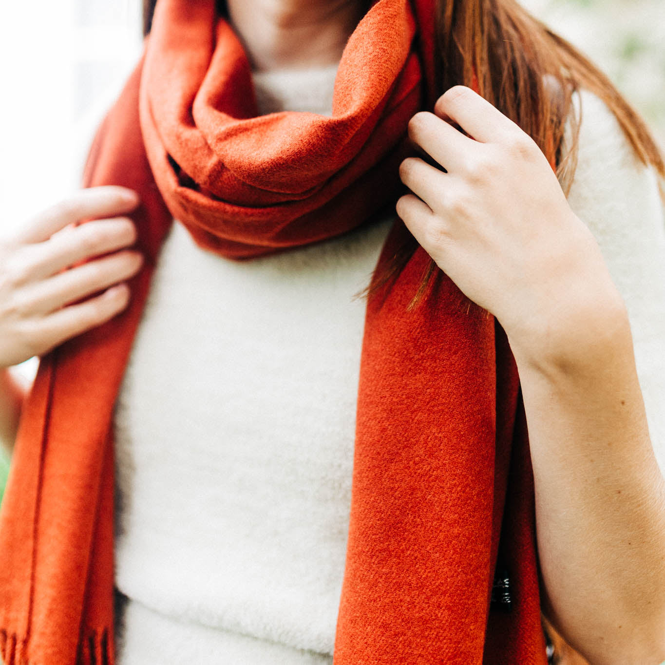 Giftzone - Fine Scarf - Women's Cashmere Blend Tasseled Scarf