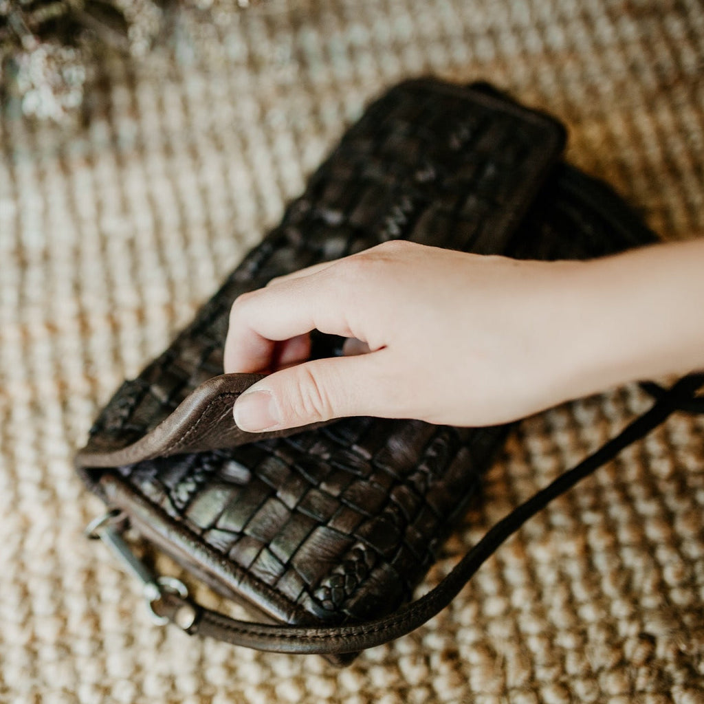 Lake Leather - Evandale -Women's Woven Clutch Crossbody Bag