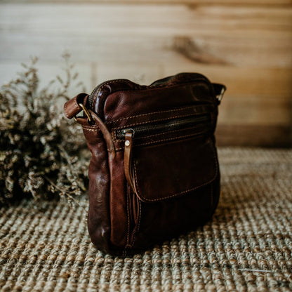 Lake Leather - Dunally - Unisex Leather Crossbody Bag
